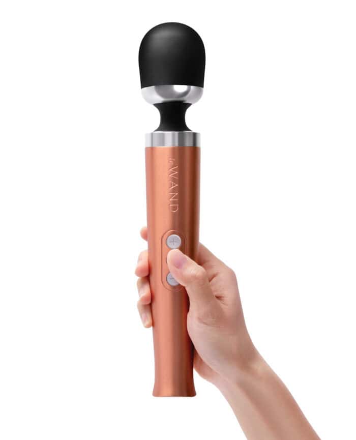 Le Wand Die Cast Rechargeable Massager - Rose Gold - Image 2