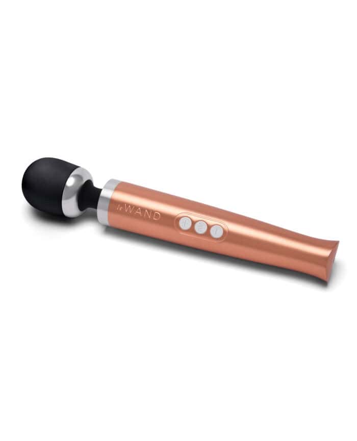 Le Wand Die Cast Rechargeable Massager - Rose Gold - Image 4