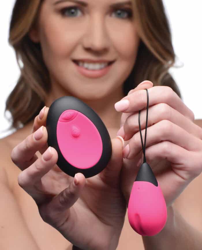 Bang! 10X Silicone Vibrating Egg - Pink - Image 3